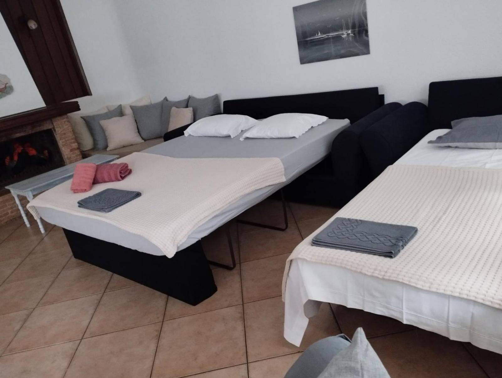 Elea Home Apartments Alexandroupoli Esterno foto